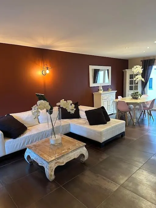 Appartement Comme A La Maison… Pusignan